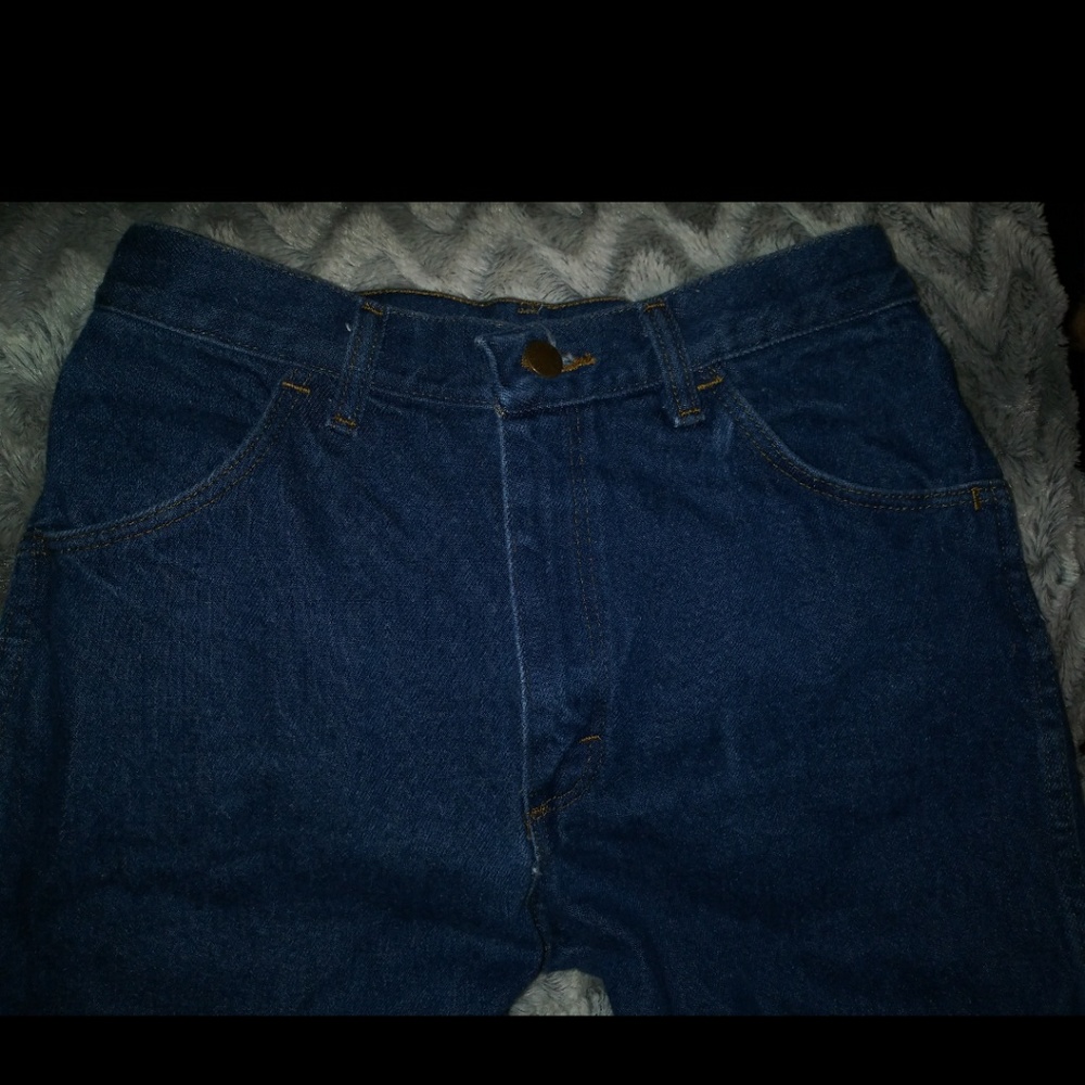 Mom Jeans - Picture 3 of 4